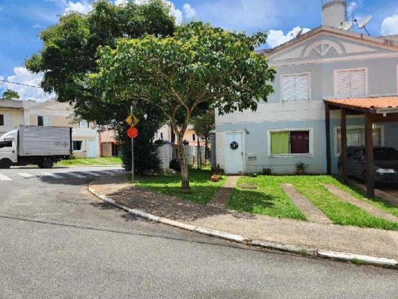 Casa em leilão em Cotia - SP — LOTE 454 CONDOMINIO BAIRRO NOVO COTIA GAIVOTA 8100300826443