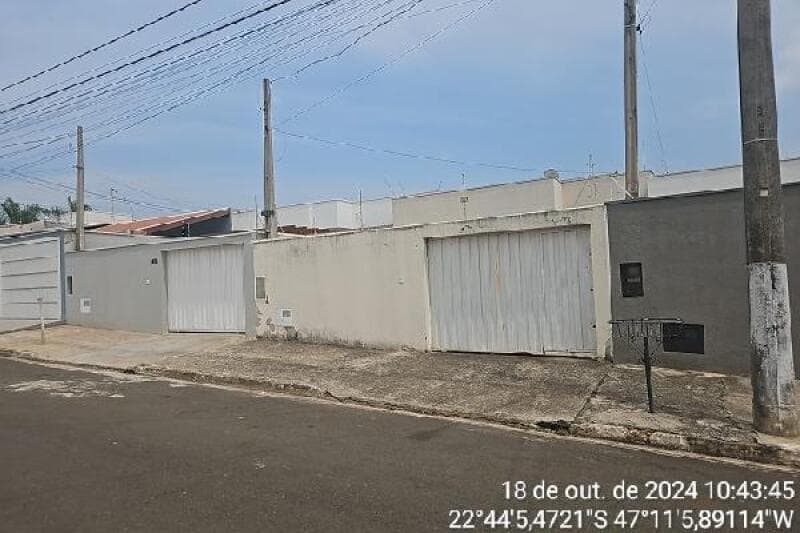 Casa em leilão em Paulínia - SP — LOTE 475 CASA 1444409722254