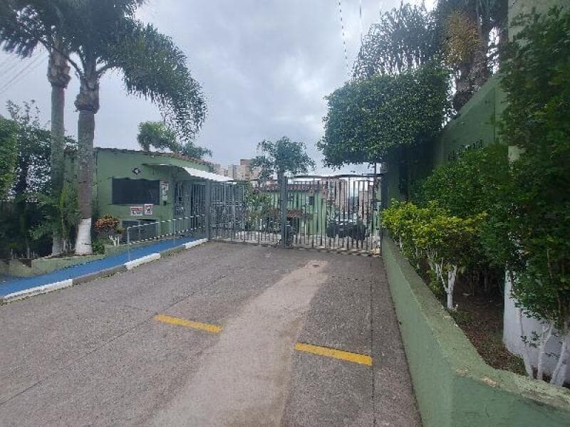 Casa em leilão em Santo André - SP — LOTE 493 RESIDENCIAL VALE DO GUARARÁ 8444410561372