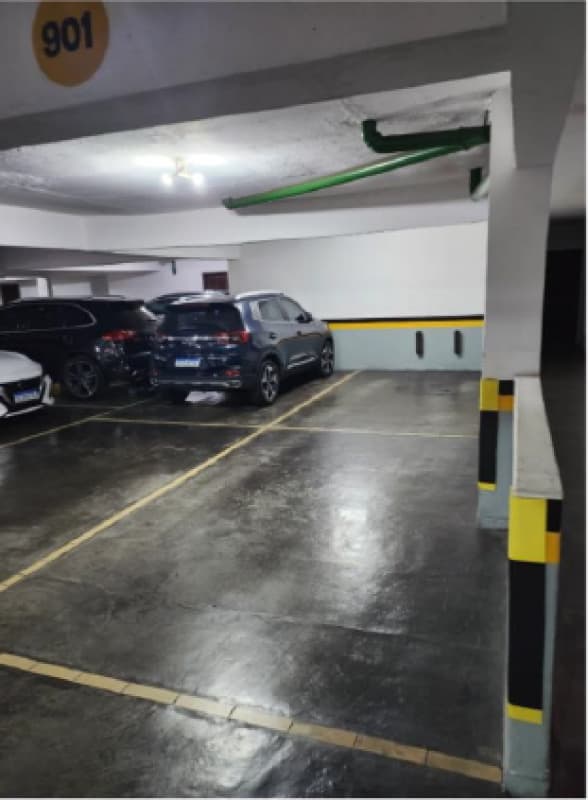 Foto 2 de 3: Comercial em leilão em Curitiba - PR — LOTE 001 VAGA DE GARAGEM DUPLA