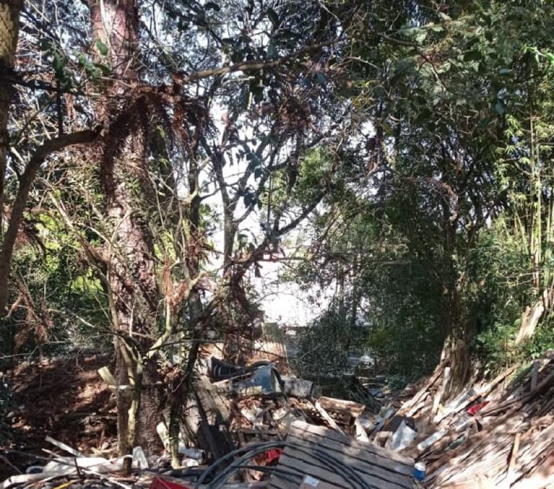 Foto 3 de 5: Terreno em leilão em Curitiba - PR — LOTE 001 LOTE DE TERRENO URBANO
