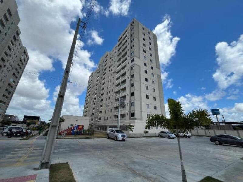 Apartamento em leilão em Maceió - AL — LOTE 001 COND RES TORRES DE TRINDADE-8787716338517