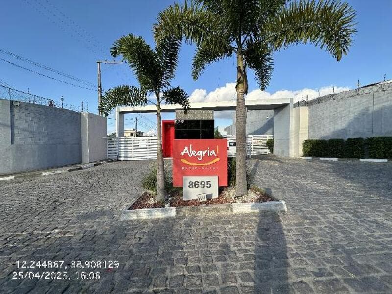 Casa em leilão em Feira De Santana - BA, bairro Santo Antonio dos Prazeres — LOTE 027 COND ALEGRIA RES CLUBE II - MODULO III-8555510845129