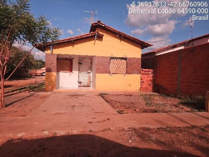 Casa em leilão em Demerval Lobão - PI — LOTE 178 CASA-8444416509968