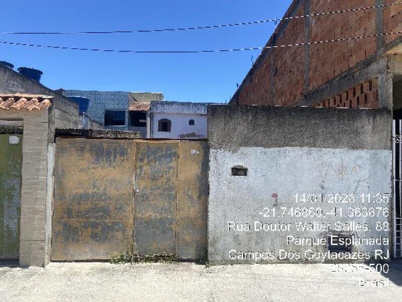 Casa em leilão em Campos Dos Goytacazes - RJ, bairro Parque Esplanada — LOTE 261 CASA-8132770007269