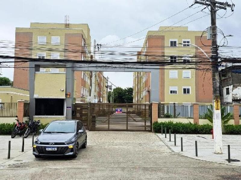 Apartamento em leilão em Rio De Janeiro - RJ, bairro Taquara — LOTE 356 APARTAMENTO-8787716969843