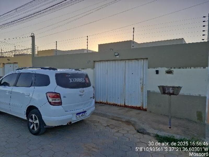 Casa em leilão em Mossoró - RN, bairro Santa Delmira — LOTE 403 LOT POR DO SOL-8444421980576