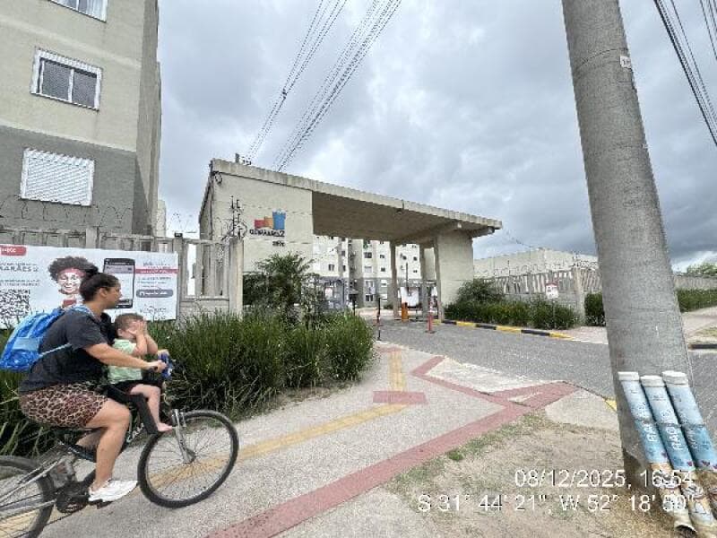 Apartamento em leilão em Pelotas - RS, bairro Areal — LOTE 427 COM RES CIDADE DE GUIMARAES 2-8787704007456