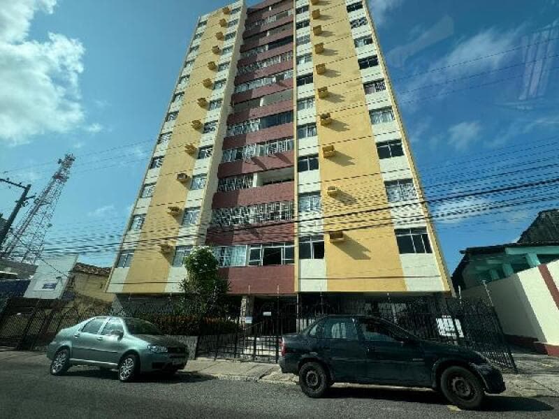 Apartamento em leilão em Aracaju - SE, bairro Centro — LOTE 443 Ed Casa Grande-1444407622589