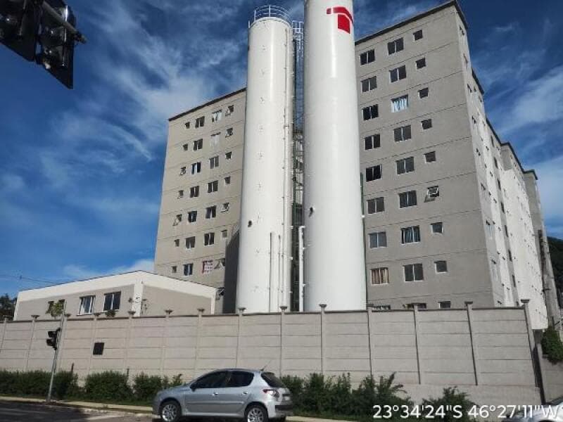 Apartamento em leilão em São Paulo - SP, bairro Itaquera — LOTE 555 BURITIS-8787715618028