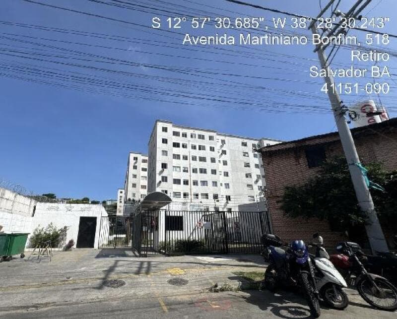 Apartamento em leilão em Salvador - BA, bairro Retiro — LOTE 024 BELO HORTO-8787707472419