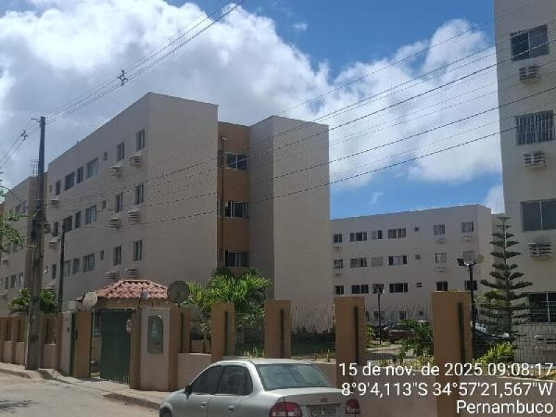 Apartamento em leilão em Jaboatão Dos Guararapes - PE, bairro Marcos Freire — LOTE 133 COND RES PORTO SUAPE-8444421428571