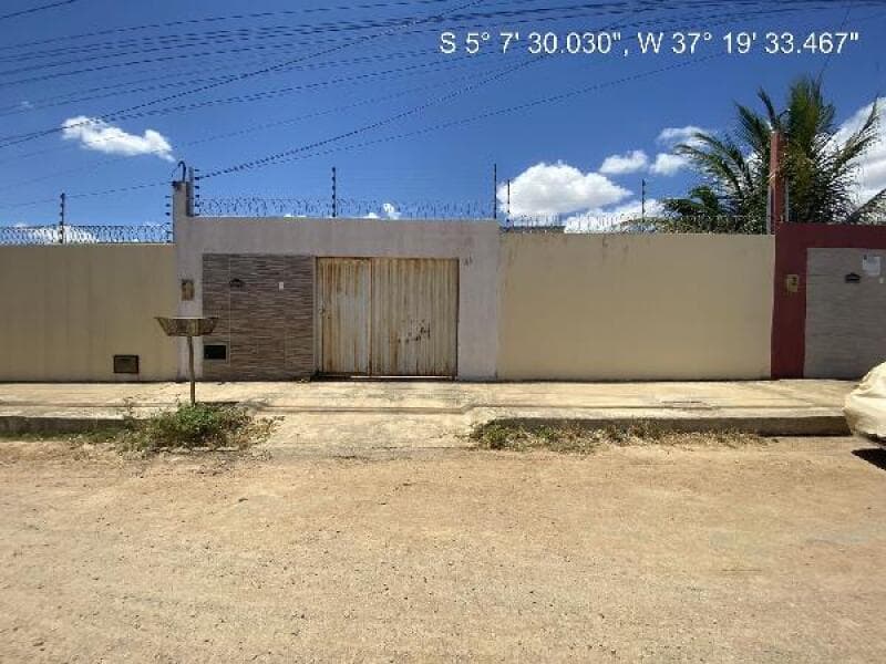 Casa em leilão em Mossoró - RN, bairro Santa Julia — LOTE 365 LOT NOVA MOSSORO II-8444418389838