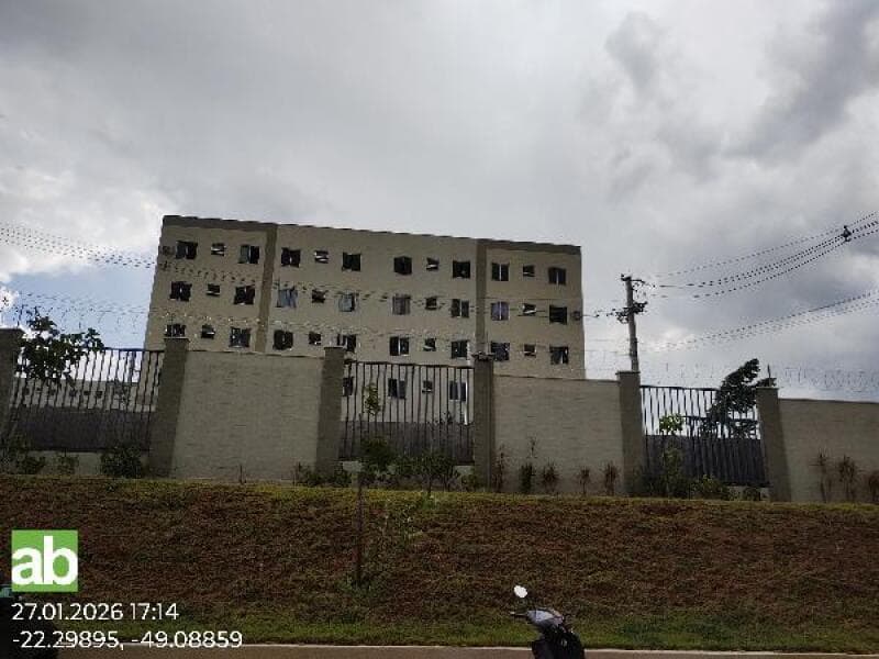 Apartamento em leilão em Bauru - SP, bairro Jardim Godoy — LOTE 411 RES BERATI-8787716015068