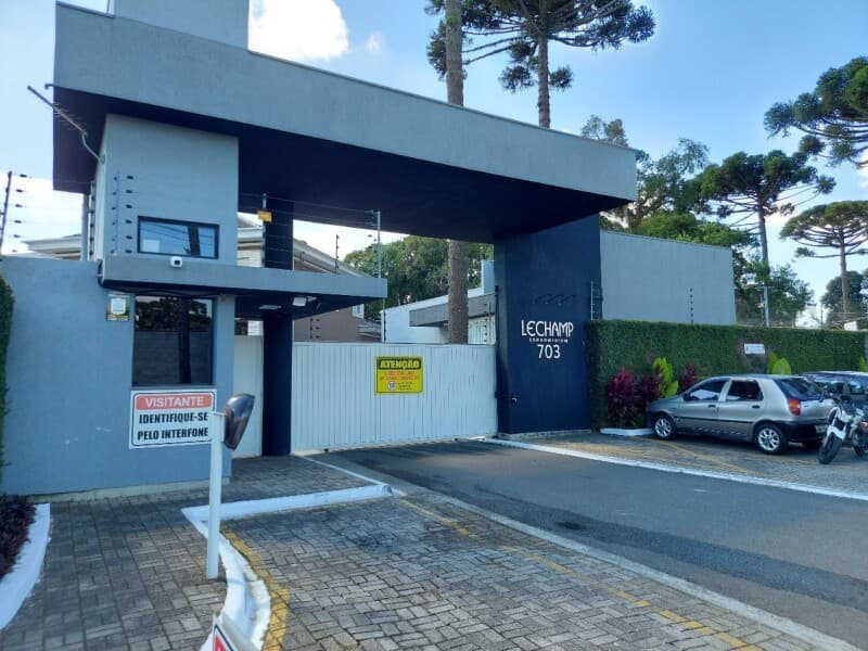 Foto 1 de 74: Casa em leilão em São José Dos Pinhais - PR, bairro Jardim Itália — LOTE 002 RESIDÊNCIA EM CONDOMÍNIO
