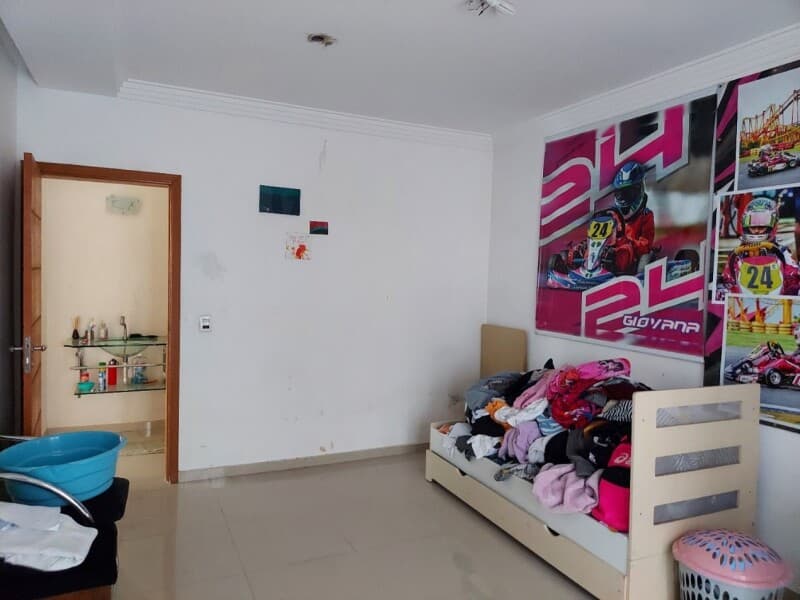 Foto 23 de 74: Casa em leilão em São José Dos Pinhais - PR, bairro Jardim Itália — LOTE 002 RESIDÊNCIA EM CONDOMÍNIO