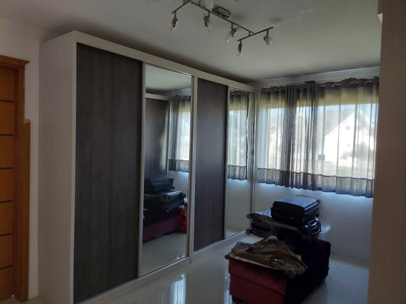 Foto 44 de 74: Casa em leilão em São José Dos Pinhais - PR, bairro Jardim Itália — LOTE 002 RESIDÊNCIA EM CONDOMÍNIO