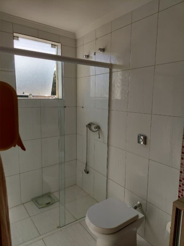 Foto 52 de 74: Casa em leilão em São José Dos Pinhais - PR, bairro Jardim Itália — LOTE 002 RESIDÊNCIA EM CONDOMÍNIO