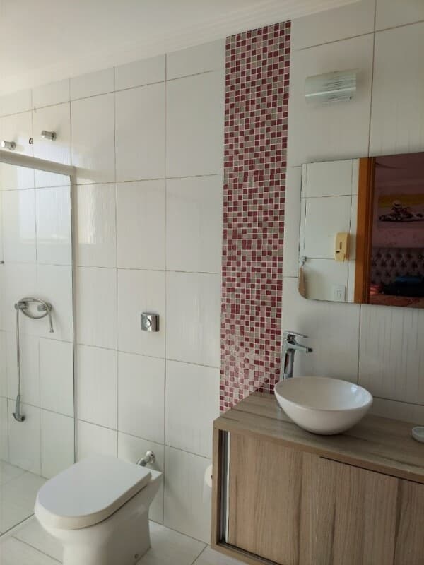 Foto 53 de 74: Casa em leilão em São José Dos Pinhais - PR, bairro Jardim Itália — LOTE 002 RESIDÊNCIA EM CONDOMÍNIO