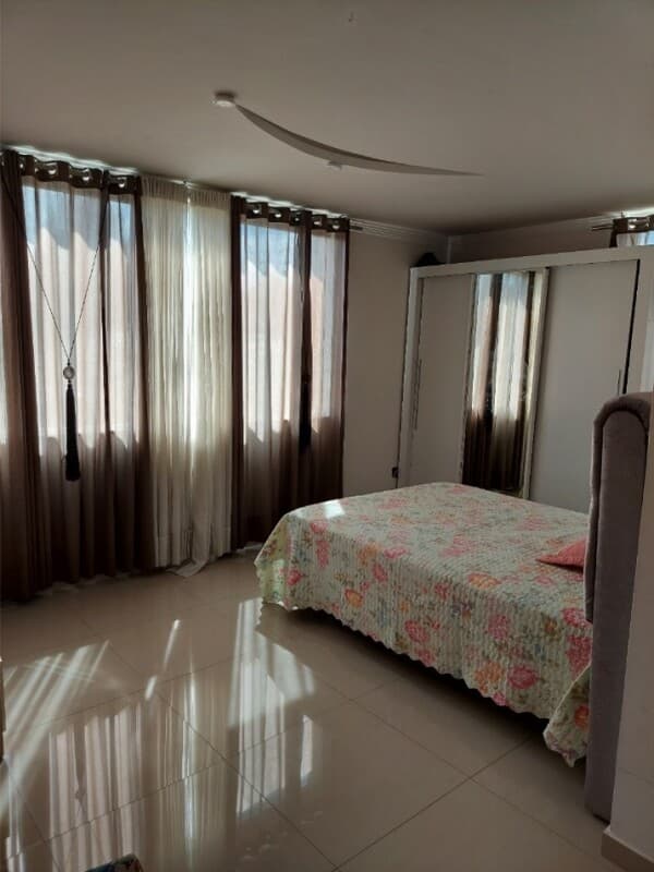 Foto 54 de 74: Casa em leilão em São José Dos Pinhais - PR, bairro Jardim Itália — LOTE 002 RESIDÊNCIA EM CONDOMÍNIO