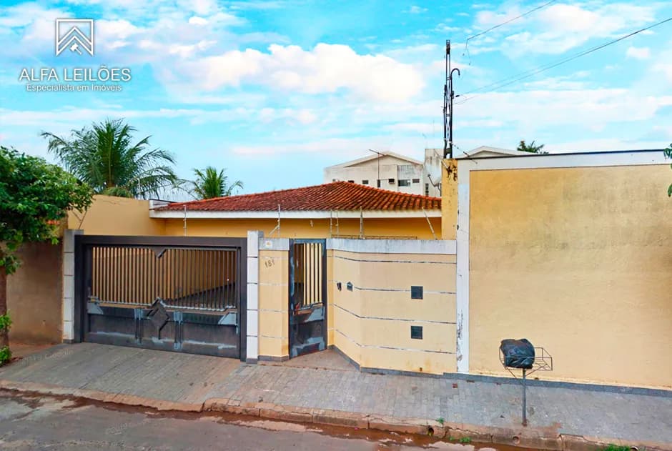Foto 1 de 3: Casa em leilão em Araçatuba - SP, bairro Jardim Nova Yorque — Leilão De Casa Em Araçatuba (sp)