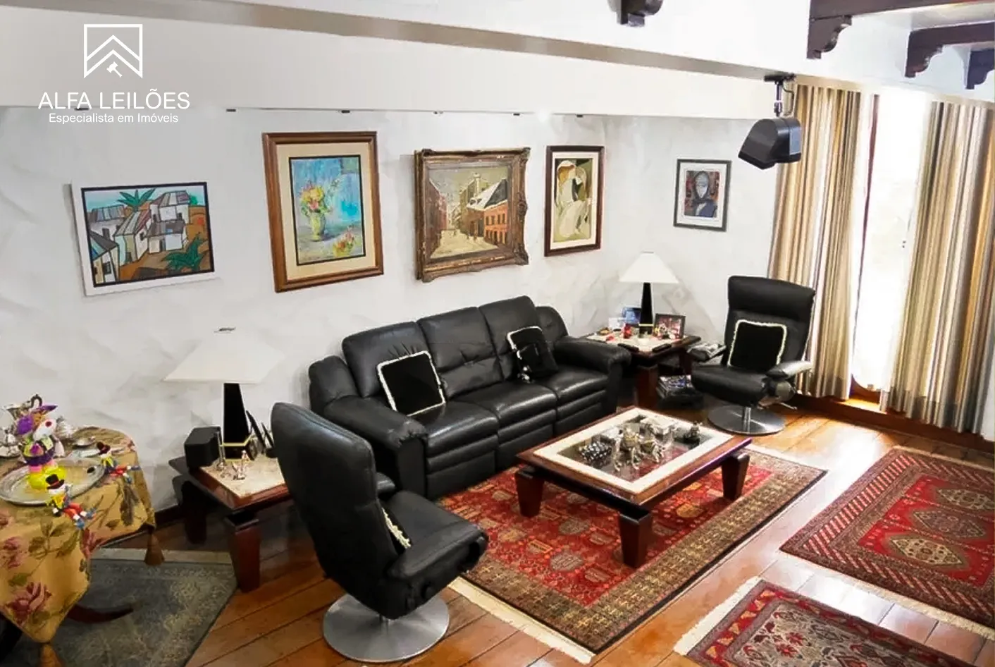Foto 13 de 22: Casa em leilão em São Paulo - SP, bairro Jardim Guedala — Leilão de Sobrado de Alto Padrão no Jardim Guedala (SP)