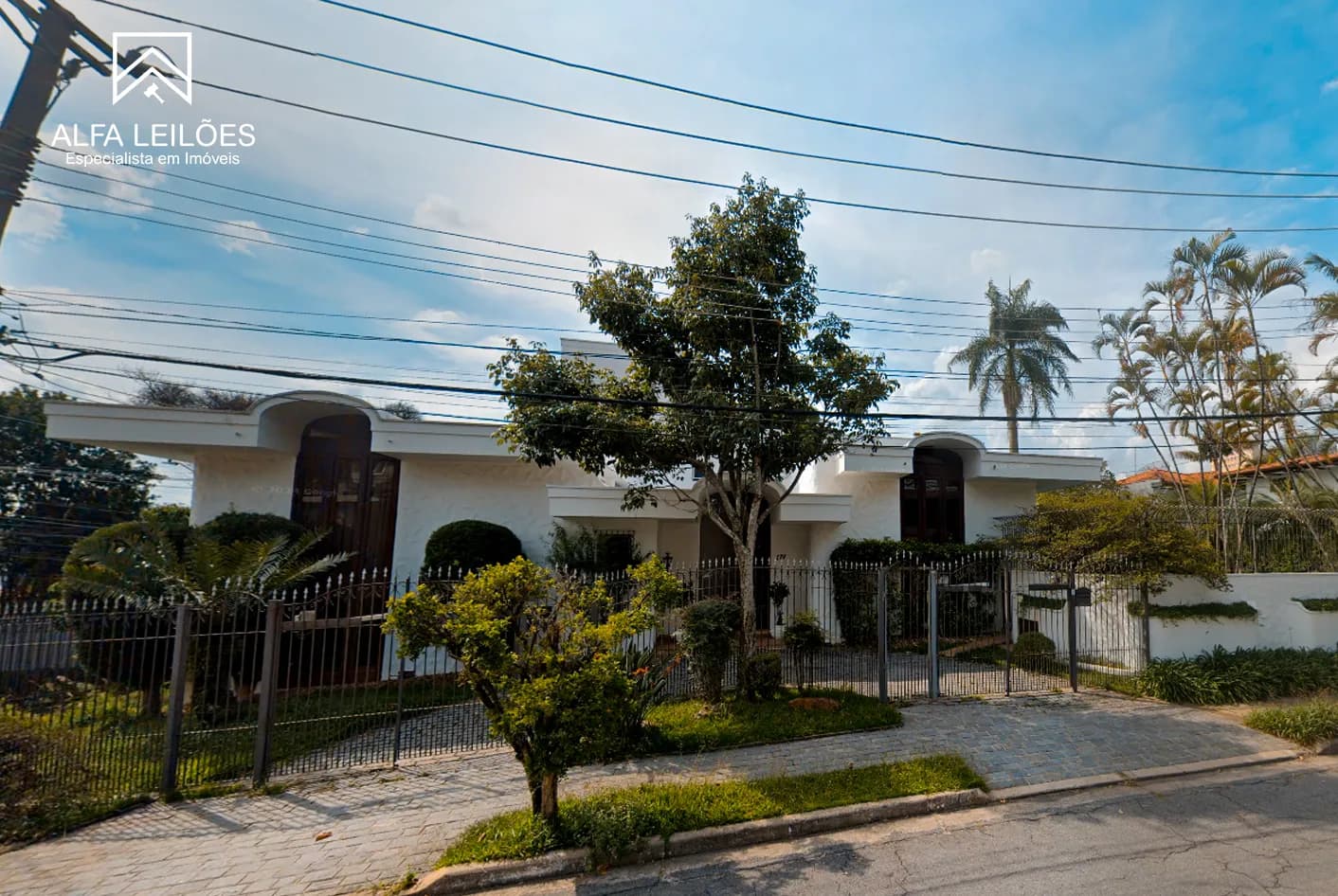 Foto 22 de 22: Casa em leilão em São Paulo - SP, bairro Jardim Guedala — Leilão de Sobrado de Alto Padrão no Jardim Guedala (SP)
