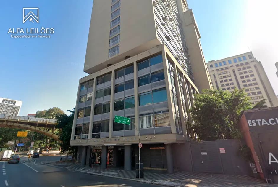 Foto 1 de 3: Comercial em leilão em São Paulo - SP — Leilão de Sala Comercial no Edifício Mirante do Vale