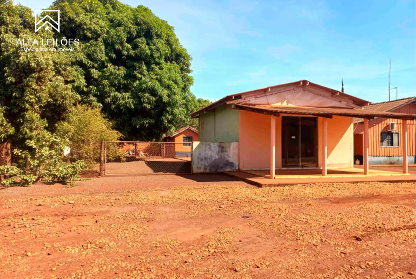 Foto 1 de 2: Comercial em leilão em Dourados - MS — Leilão de Imóvel Comercial e Residencial em Dourados (MS)