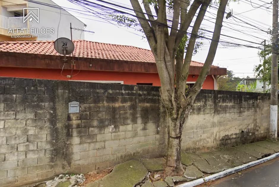 Foto 3 de 4: Terreno em leilão em São Paulo - SP, bairro Chácara Santa Maria — Leilão de Terreno no Bairro Chácara Santa Maria (SP)