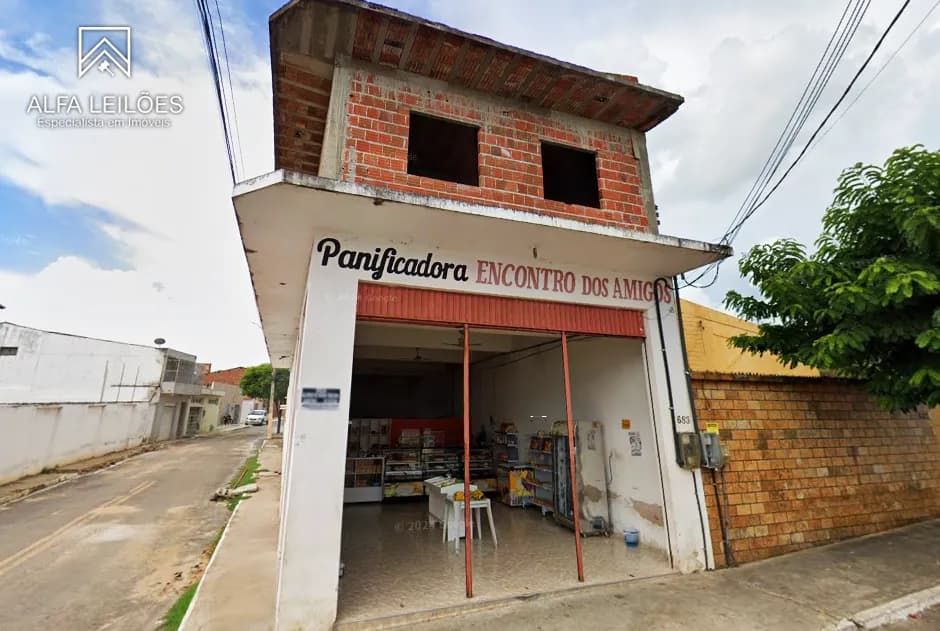Foto 1 de 3: Comercial em leilão em Boa Viagem - CE — Leilão de Imóvel Comercial e Residencial em Boa Viagem (CE)