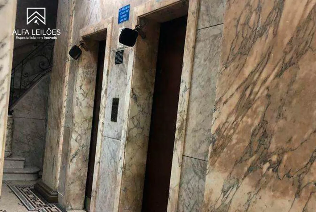 Foto 5 de 30: Comercial em leilão em São Paulo - SP, bairro Sé — Leilão de Sala Comercial no Bairro da Sé (SP)