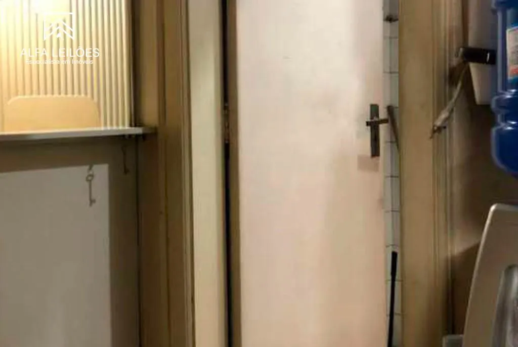 Foto 14 de 30: Comercial em leilão em São Paulo - SP, bairro Sé — Leilão de Sala Comercial no Bairro da Sé (SP)