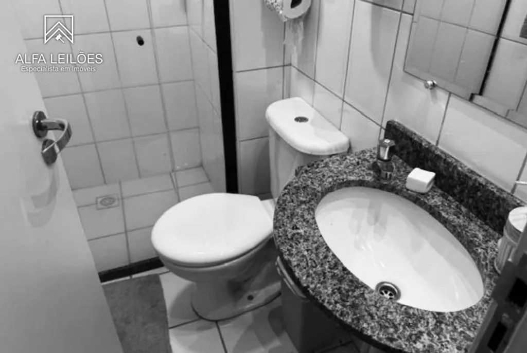 Foto 3 de 13: Apartamento em leilão em Goiânia - GO, bairro Vila São Luiz — Leilão de Apartamento em Goiânia (GO) - Lote 02 do Edital