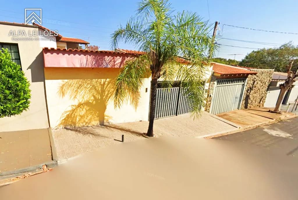 Foto 1 de 3: Casa em leilão em São Paulo - SP — Leilão de Casa em Ribeirão Preto (SP)