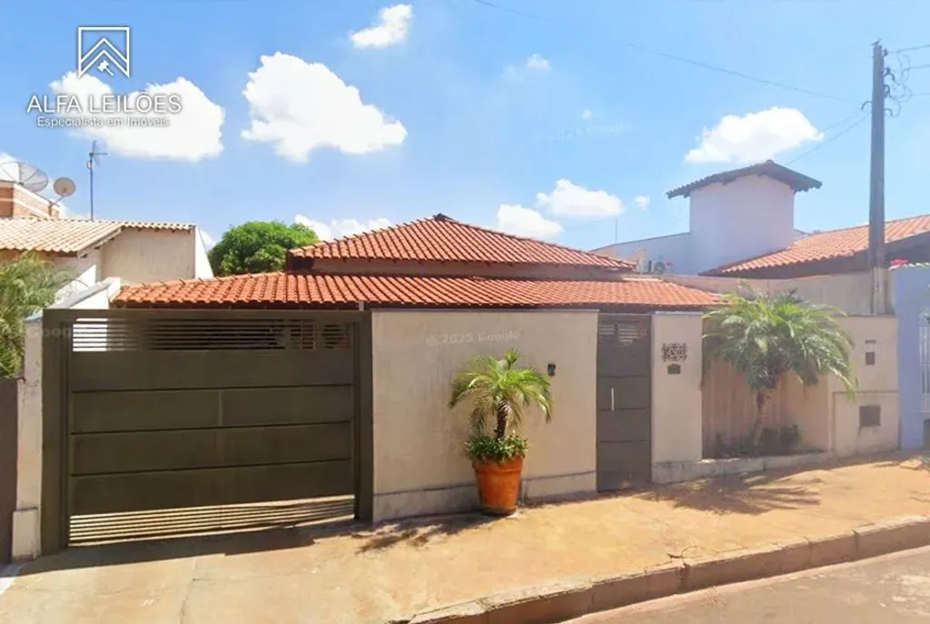 Foto 1 de 3: Casa em leilão em Santa Rita D'oeste - SP — Leilão de Casa em Santa Rita D´Oeste (SP)