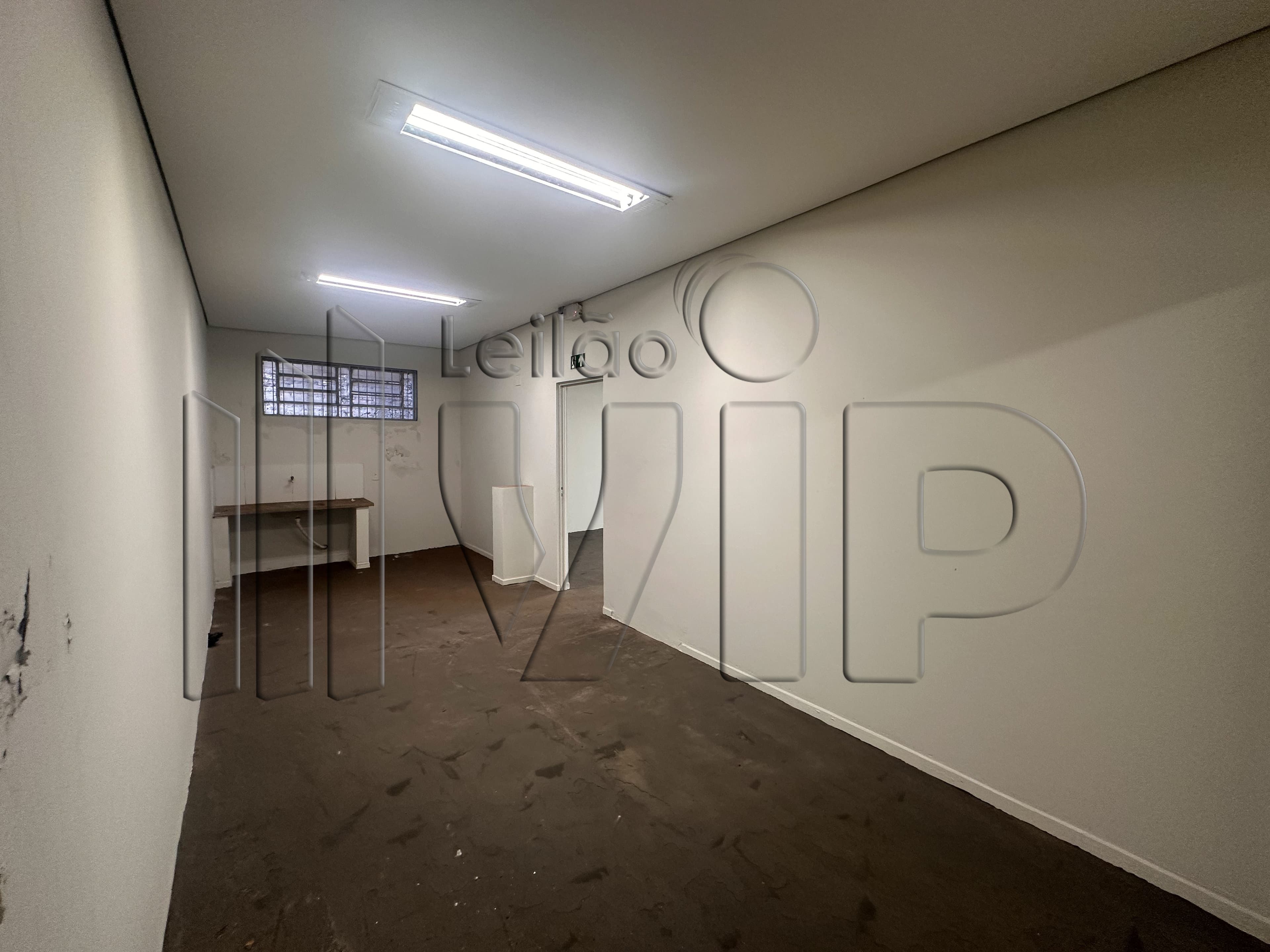 Foto 5 de 16: Comercial em leilão em Itaporã - MS, bairro Centro — LOTE 2: Prédio Comercial com 628,53 m² - Centro ITAPORÃ MS