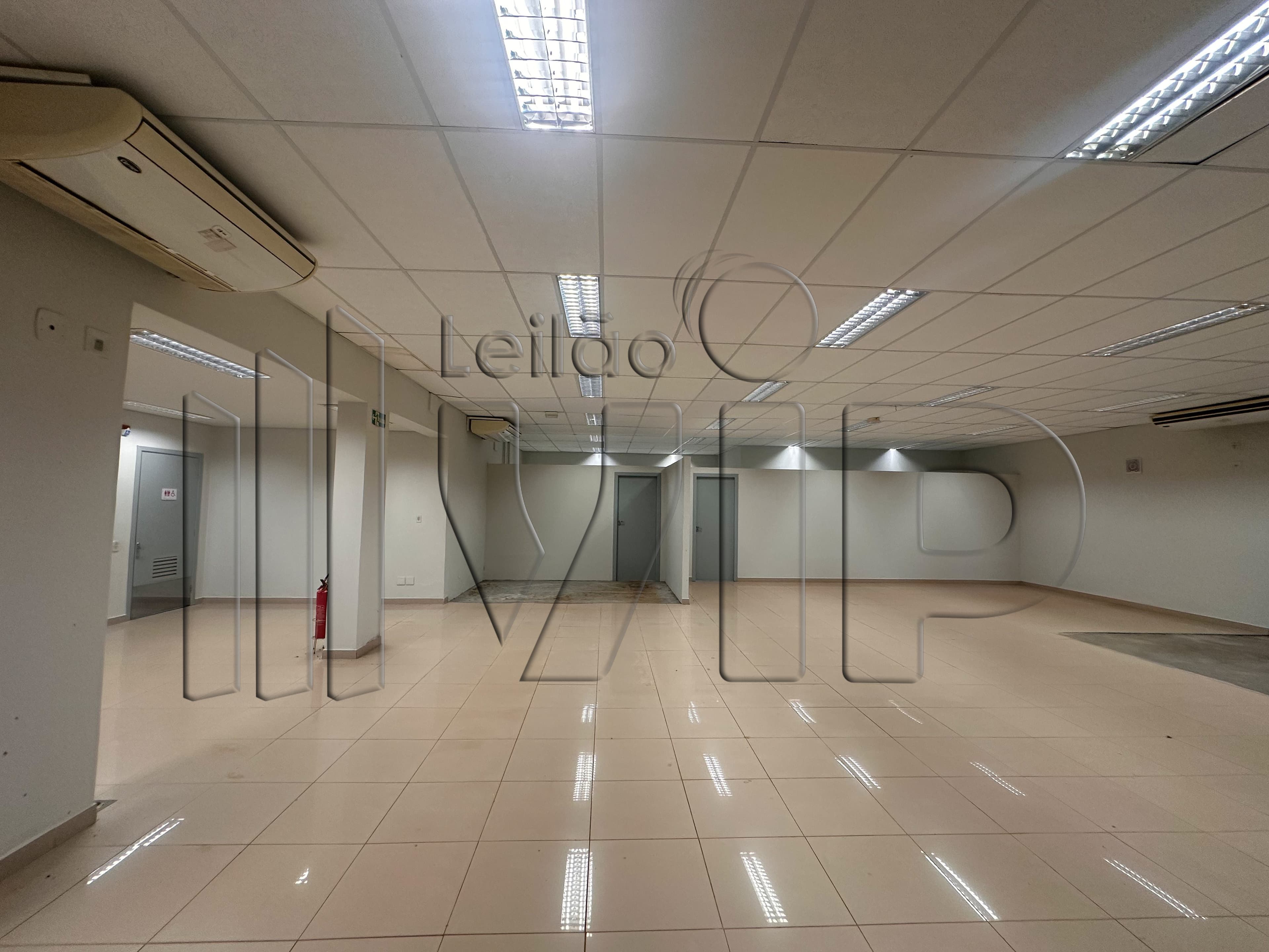 Foto 11 de 16: Comercial em leilão em Itaporã - MS, bairro Centro — LOTE 2: Prédio Comercial com 628,53 m² - Centro ITAPORÃ MS