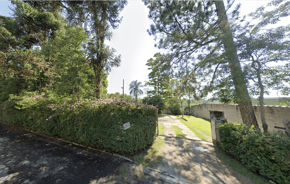 Comercial em leilão em Tremembé - SP — LOTE 1: Imóvel residencial e comercial com 971,85 m² - Rancho Grande