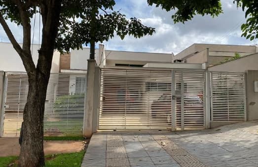Casa em leilão em Maringá - PR — LOTE 23: Casa com 104,91 m² - Jardim Everest