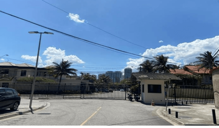 Foto 2 de 4: Casa em leilão em Rio De Janeiro - RJ — LOTE 7: Casa com 105,00 m² - Barra da Tijuca RIO DE JANEIRO RJ
