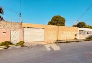 Casa em leilão em Manaus - AM — LOTE 2: Casa com 46,70 m² - Cidade de Deus MANAUS AM