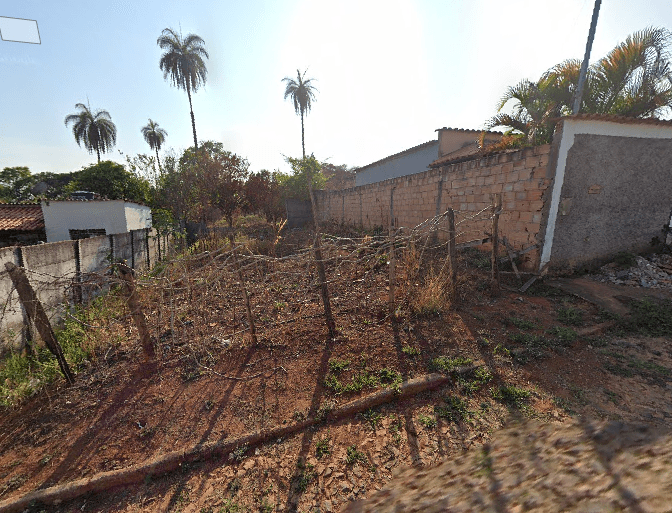 Foto 2 de 4: Terreno em leilão em Juatuba - MG, bairro Sítio Santa Rosa — LOTE 17: Terreno com 200,00m² - Sítio Santa Rosa JUATUBA MG