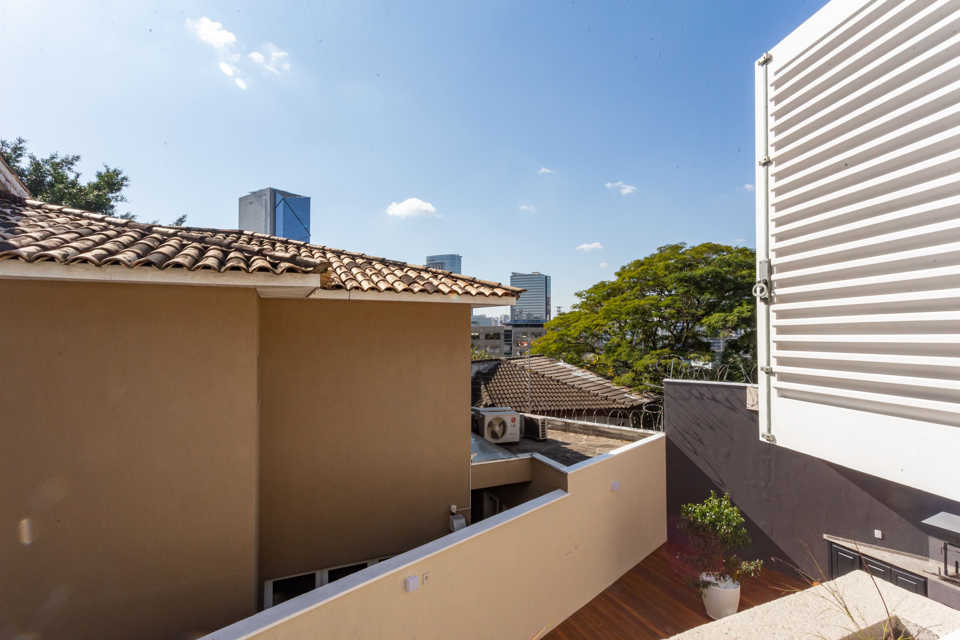 Foto 24 de 58: Casa em leilão em São Paulo - SP — LOTE 1: Casa Alto Padrão com 465,00 m² - Morumbi SÃO PAULO SP
