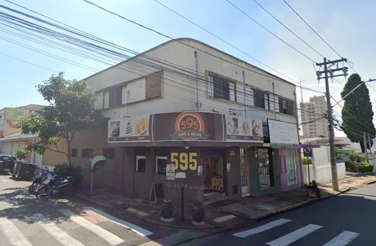 Comercial em leilão em Indaiatuba - SP — LOTE 1: Prédio com 299,30 m² - Vila Sfeir