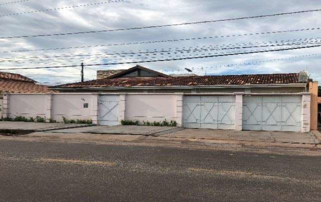 Casa em leilão em Castanhal - PA — LOTE 10: Casa com 463,51 m² - Nova Olinda