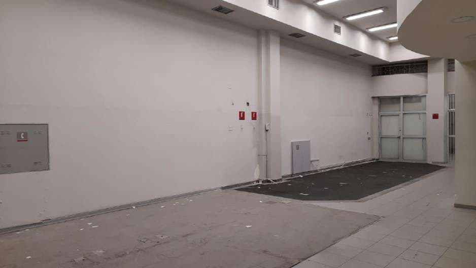 Foto 7 de 16: Comercial em leilão em Rio De Janeiro - RJ, bairro São Cristóvão — LOTE 6: Loja Comercial com 575,00 m² - São Cristóvão RIO DE JANEIRO RJ