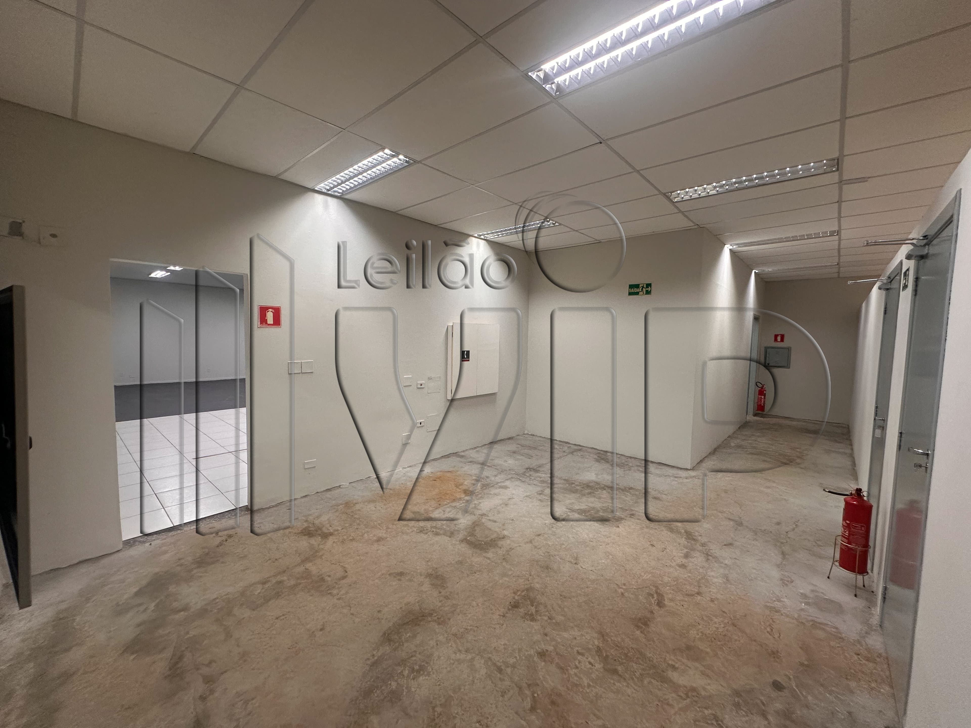 Foto 10 de 16: Comercial em leilão em Itaporã - MS, bairro Centro — LOTE 2: Prédio Comercial com 628,53 m² - Centro ITAPORÃ MS