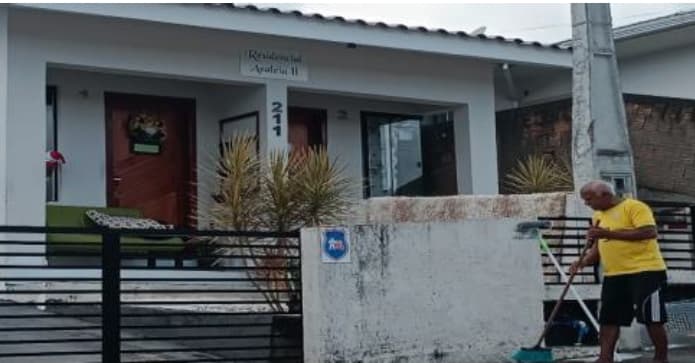 Casa em leilão em Palhoça - SC — LOTE 7: Casa com 49,88 m² - Bela Vista