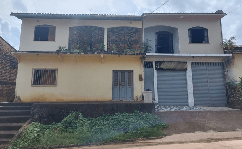 Terreno em leilão em Turiaçu - MA, bairro Rodoviária — LOTE 1: Terreno com benfeitorias com 926,14m² (AT) - Rodoviária - (02) TURIAÇU MA